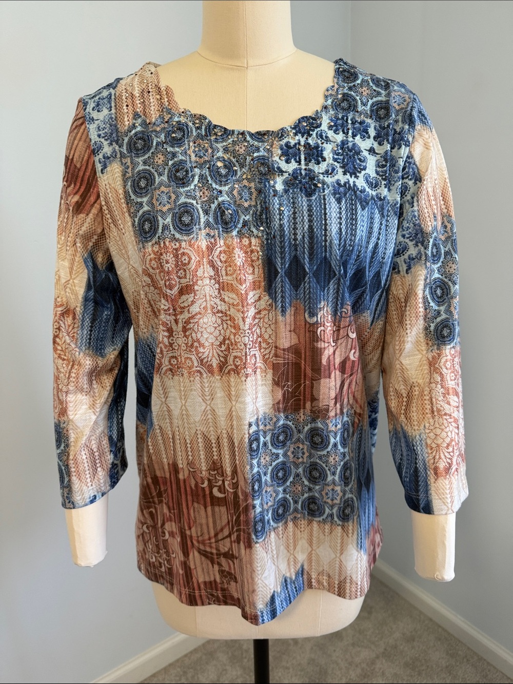 Alfred Dunner Blue and Tan Patchwork-Print 3/4 Sleeve Tunic SZM